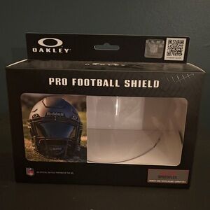 Oakley Pro Football Shield